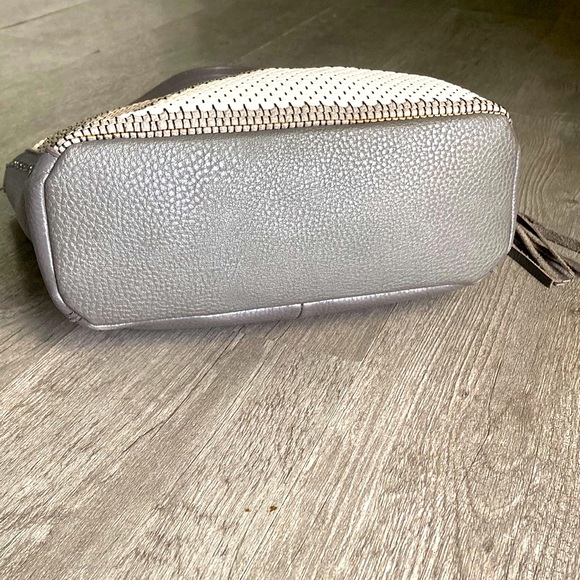 The Sak Collective Leather Pebble Weave Boho Purse & Matching NWT Iris Wallet - Picture 9 of 16